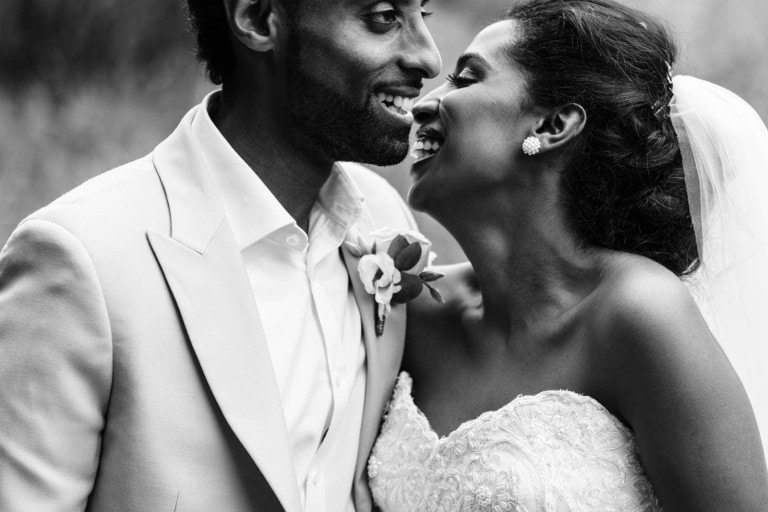 Dina and Nathaniel have a nice moment together