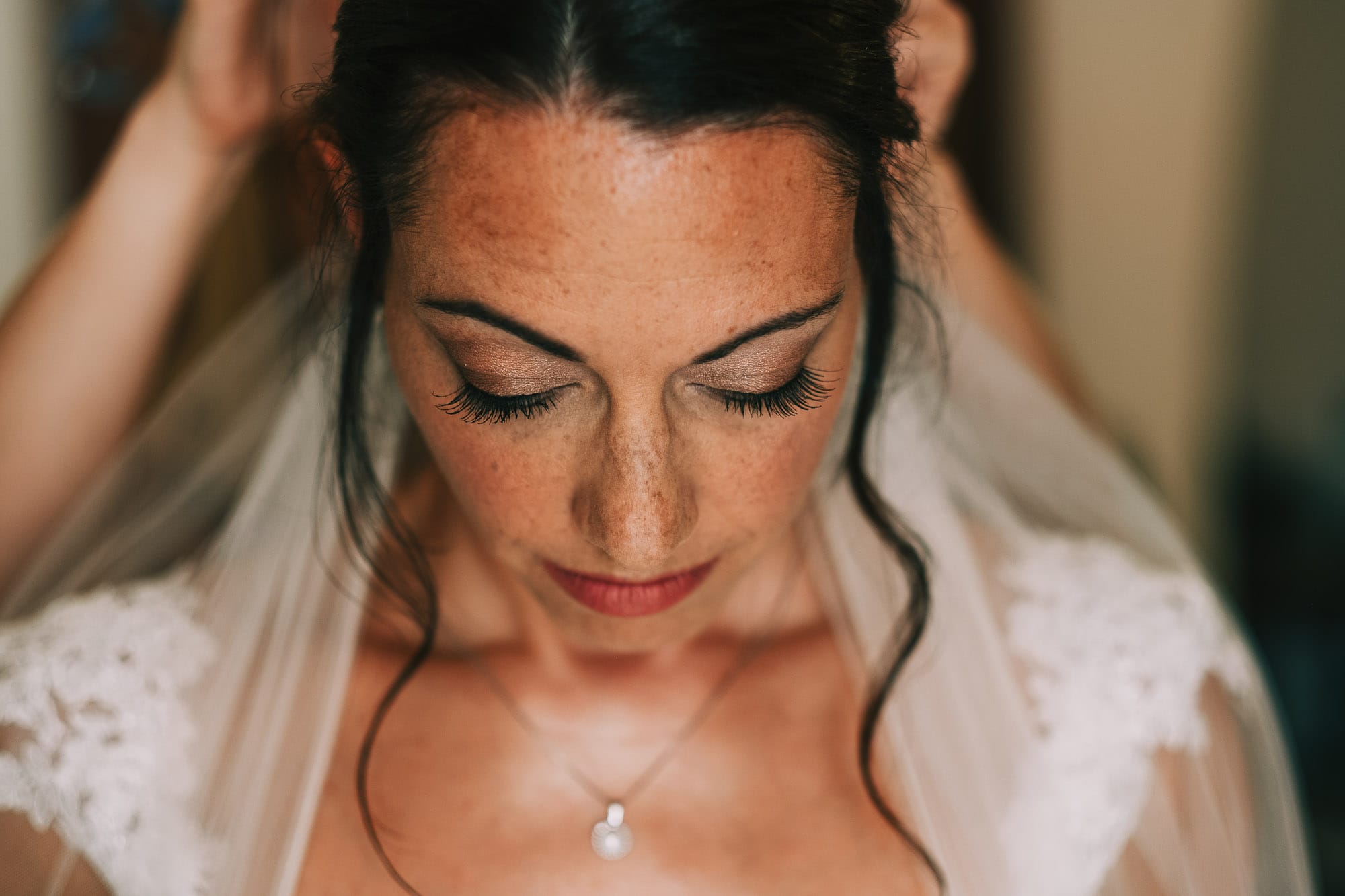 Bride having her veil put in for her Ravello wedding